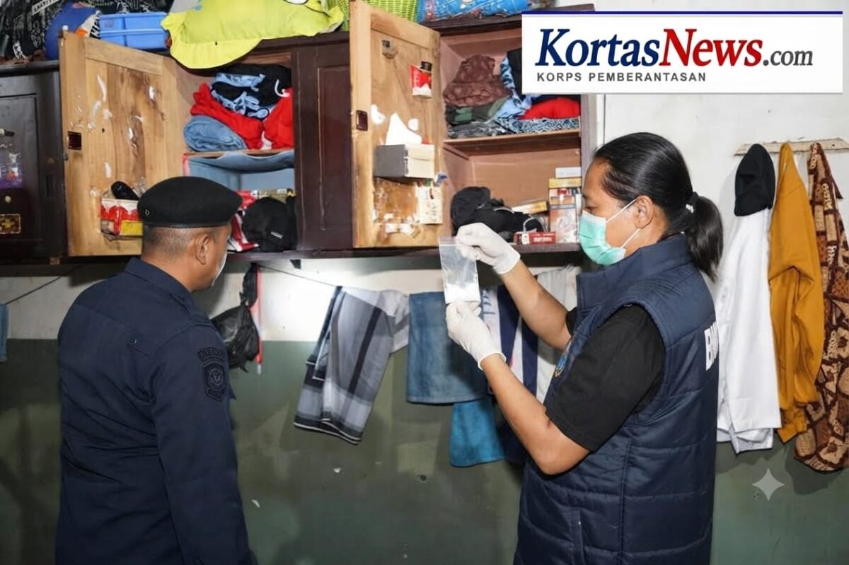 Deteksi Dini Kamtib, Lapas Narkotika Pamekasan Kerahkan K9 Ayu Bersama Brimob, Polres, Kodim dan BNNK Sisir Blok Hunian