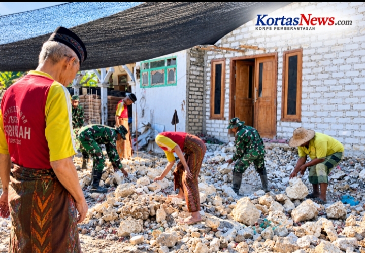 Berkat Bantuan TMMD, Setelah 9 Tahun Menanti, Ikhsan (73) Akhirnya Punya Rumah Layak Huni